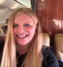 Gwen Mcullen Jake Shane Look Alike