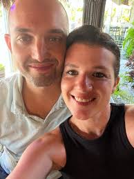 Hello lovely group! Thank you for creating this wonderful space. Wanted to  introduce myself here quickly ..I am Larissa, moved from States to France 6  years ago, started my own wholistic company