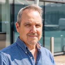 Dexter Cheng Email & Phone Number