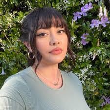 Kylee Krause's Instagram, Twitter & Facebook