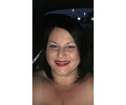 Stacy Pelham's Instagram, Twitter & Facebook