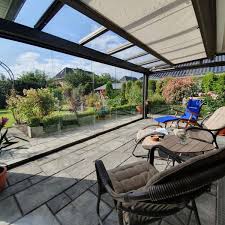 Mit Einem Terrassendach Oder Kaltwintergarten Ist Die Saison Noch Lange Nicht Zu Ende Mit Einem Kaltwin Terrassendach Kaltwintergarten Terrassenuberdachung