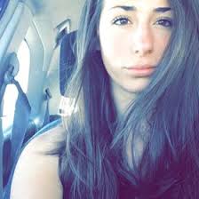 Chloe Field (simplychloe)