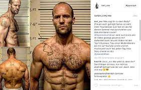 Hier haben sie jederzeit zugriff auf ihre abonnements, können den urlaubsservice buchen und uns ihre anliegen zur bestellung, zahlung und prämien mitteilen. Karl Ess Traumkorper Jason Statham Der Trainingsplan