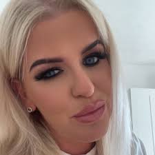 Stream Louise McCormack music