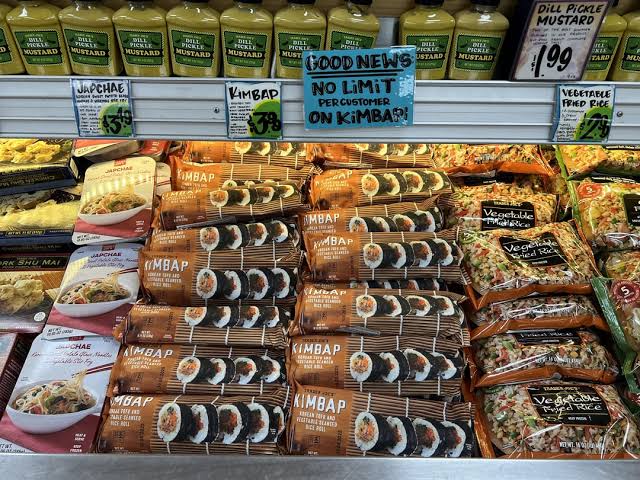 Kimbap Market Snacks
