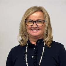 Jennifer Stangel's Instagram, Twitter & Facebook