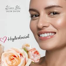 Mother's Day is THIS WEEKEND 😄 Treat her to an amazing getaway right here  at the St. James Hotel! Our partners in the lobby are ready for those last  minute, gifts to