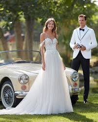 Cincinnati Bridal 2021 Aire Royale Collection In 2020 Wedding Dresses Bridal Gallery Princess Wedding Dresses