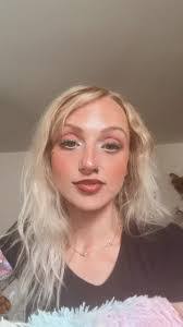 Kellie Rankin's Instagram, Twitter & Facebook