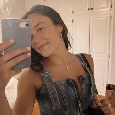 Abby Olson's Instagram, Twitter & Facebook