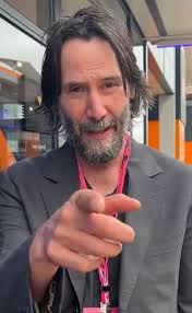 Honey, you're looking at my post, and you can't even say hi to me or you  don't love me anymore 💔it's me keanu Reeves i love you all ♥️ I don't know