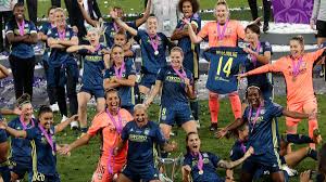 Suivre les matchs de football de la champions league via en direct sur internet. Ligue Des Champions Feminine Lyon Wolfsburg 3 1 Oubliez Le Real L Ol Ecrit Sa Propre Legende Eurosport