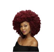 The fade haircut has normally been dealt with males with brief hair, however lately, guys have actually been combining a high fade with tool or lengthy hair on top. Afro Weave Styles Novocom Top