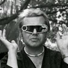 Crystal Lundeen's Instagram, Twitter & Facebook