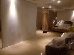 Saten alçı, alçıpan veya sıva yapılmış yüzeylerde, boya öncesi son kat düzeltme yapmaya yarayan bir alçı sıva türüdür. Isyeri Boya Badana Uygulamasi Team Tadilat Ve Dekorasyon Hizmetleri