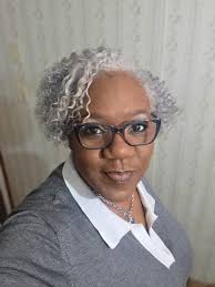 Paenggage and follow po please romantic yobab need 1k followers po