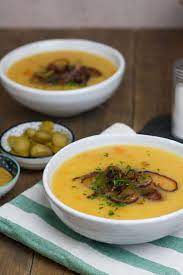 Einfache Klassische Kartoffelsuppe Vegan Rezept Mangold Muskat Rezept Kartoffelsuppe Rezept Einfach Kartoffelsuppe Einfach Kartoffelsuppe