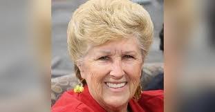 Elaine Kinchen's Instagram, Twitter & Facebook