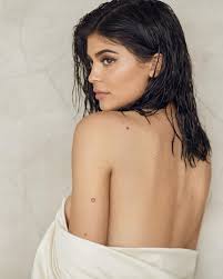 Kylie Jenner Nude Swimsuit Photoshoot Leaked - Influencers GoneWild