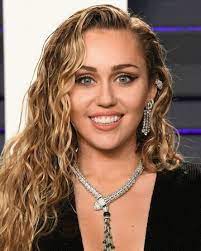 She was named destiny hope cyrus at birth but was given the nickname smiley because she was always grinning. Miley Cyrus Disney Wiki Fandom