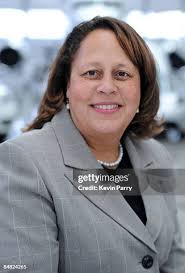 598 Laura Richardson Stock Photos, High-Res Pictures, and Images