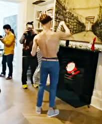 Exo's second box engsub, watch full episodes free online of the tv series exo's second box with subtitles. Loveholic198 Exo Suho Exo Hot