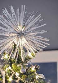 Find charming and unique angel, star, bow, lighted, snowflake, and even gnome christmas tree toppers right here. 15 Diy Christmas Topper Ideas For Your Tree This Year
