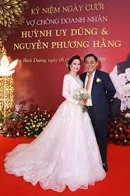 Vì vậy mà nữ đại gia đã phải livestream trên youtube và chia sẻ: 25ahtvw Nhoycm
