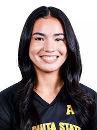 Sarah Barham's Instagram, Twitter & Facebook