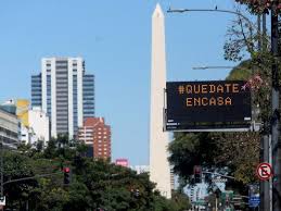 Puede ser una opción, es una carta dentro de la baraja, pero no tendría que ser la única. Aislamiento Por El Aumento De Casos De Coronavirus Cobra Fuerza La Posible Implementacion De Un Toque