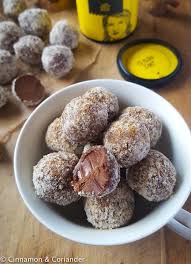 Schoko Whiskey Truffel Pralinen Mit Zimt Einfach Selbstgemacht Pralinen Selber Machen Rezept Schoko Truffel Leckereien