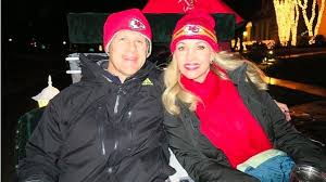 Tavia Hunt Meet Mrs Tavia Hunt Formerly Know As Tavia Shackles She Is The Beautiful Wife Of Mr Clark Hunt Chairman Wife Beautiful Wife Wife And Girlfriend