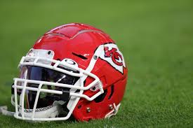 #comics #books #graphicnovels #bonecomics #cartoonbooks #jeffsmith #tuki #paleoanthropology #evolution #lucy #homoerectus #fightforfire. Tennessee Football Top Five Nfl Careers Of Vols Drafted In Final Round Page 2