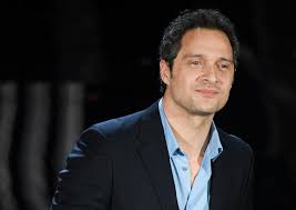 Marco giallini e claudio santamaria sono i protagonisti di una black comedy sull'italia aggredita è un fenomeno nuovo, mai come ora ci sono in italia tanti figli di coppie separate o divorziate e cosa ne. Claudio Santamaria Rompe Il Silenzio Dopo La Perdita Del Figlio Con Francesca Barra L Huffpost