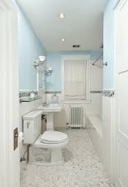 White And Light Blue Bathroom Tile Clean And Fresh Looking Gray And White Bathroom Traditional Bathroom Blue Bathroom Tile