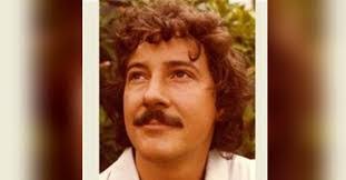 Dan Parks's Instagram, Twitter & Facebook