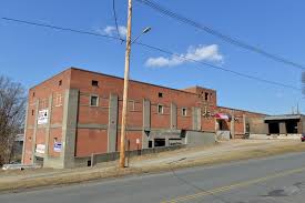 South End residents show frustration with marijuana business that wants to  locate in Springfield