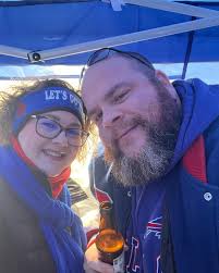 Robyn Cross (@robyncross_723) • Instagram photos and videos