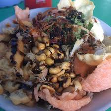 There is also a variety served with sweet potato dumplings (biji salak). Bubur Ayam Salisa 151 Gatot Subroto Jakarta Zomato