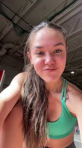 kira hooper (@kirahooperr)