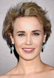 Dominique McElligott