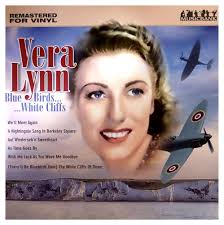 vera lynn blue birds and white cliffs: vera lynn blue birds & white cliffs:  Amazon.it: CD e Vinili}