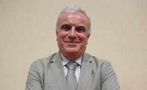 Arsénio Santos assume liderança da APEF