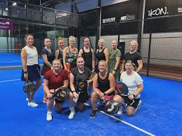 Här är kvällens gäng som deltog i måndagsklubben för damer 🙌🏼 Superkul  med så stort intresse för vårat nya koncept. Vinnarna denna gången blev Elsa  Titus och Stina Andersson 🥇 Missa inte