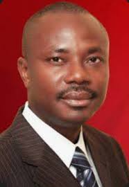 Adjeeee mesye ou wè lavi gade jan mw anvi tande vwa ansyen senatè depatman  nò a, lidè pitit Dessalines, ansyen chèf opozisyon an Moïse Jn Charles pou  fè yn ti pale sou