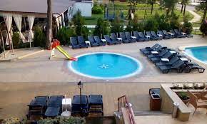 Acest hotel are începând cu anul 2015 servicii ultra all inclusiv pentru turiștii care în aleg ca. Hotel Modern Mamaia 2014 Impresii Modern Hotel Mamaia Amfostacolo