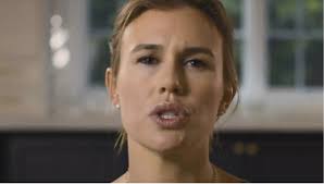 Alexandra zarini is one of three daughters of patricia gucci, the only child of aldo gucci and bruna palombo the new york times reported that patricia, zarini's mother, and her grandmother. MoÈ™tenitoarea Gucci IÈ™i DÄƒ Rudele In JudecatÄƒ DupÄƒ Ce A Fost AbuzatÄƒ