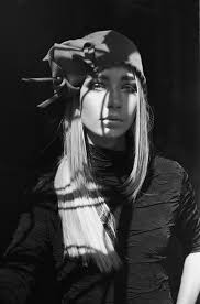 Black And White Film Photography Ideas Leica M3 Black And White Portrait Film Fashion Photography B W Film 35mm Film Kodak T Max 400 Ukraine Black And White Photography Portrait Photography