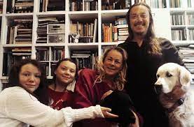 Antworten gibt der spannende, sensible dokumentarfilm «i am greta». Greta Thunberg Was Denkt Sich Die Klimaaktivistin Eigentlich Stern De